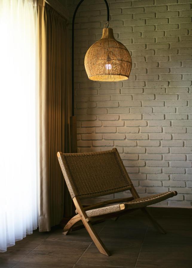Cari Surf Camp & Studio'S Uluwatu  Exterior photo