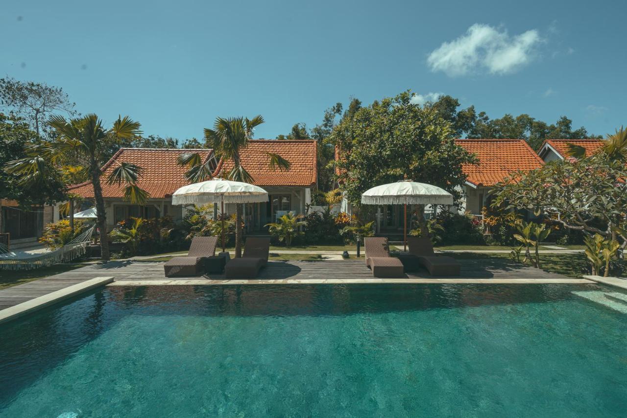 Cari Surf Camp & Studio'S Uluwatu  Exterior photo